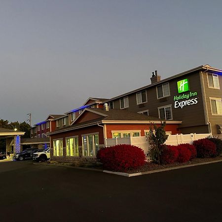 Holiday Inn Express Walla Walla By Ihg Exterior foto