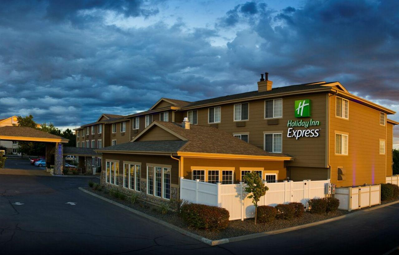 Holiday Inn Express Walla Walla By Ihg Exterior foto